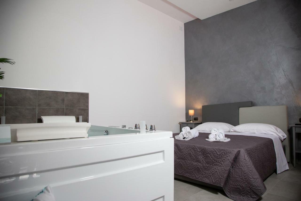 Camera18 Suite Napoli Exterior foto